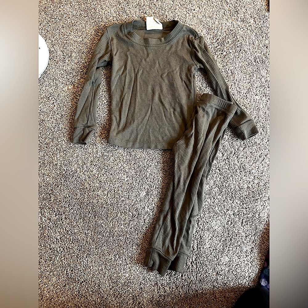 Chasing Windmills 100% Merino Wool Base-layer- USA MADE